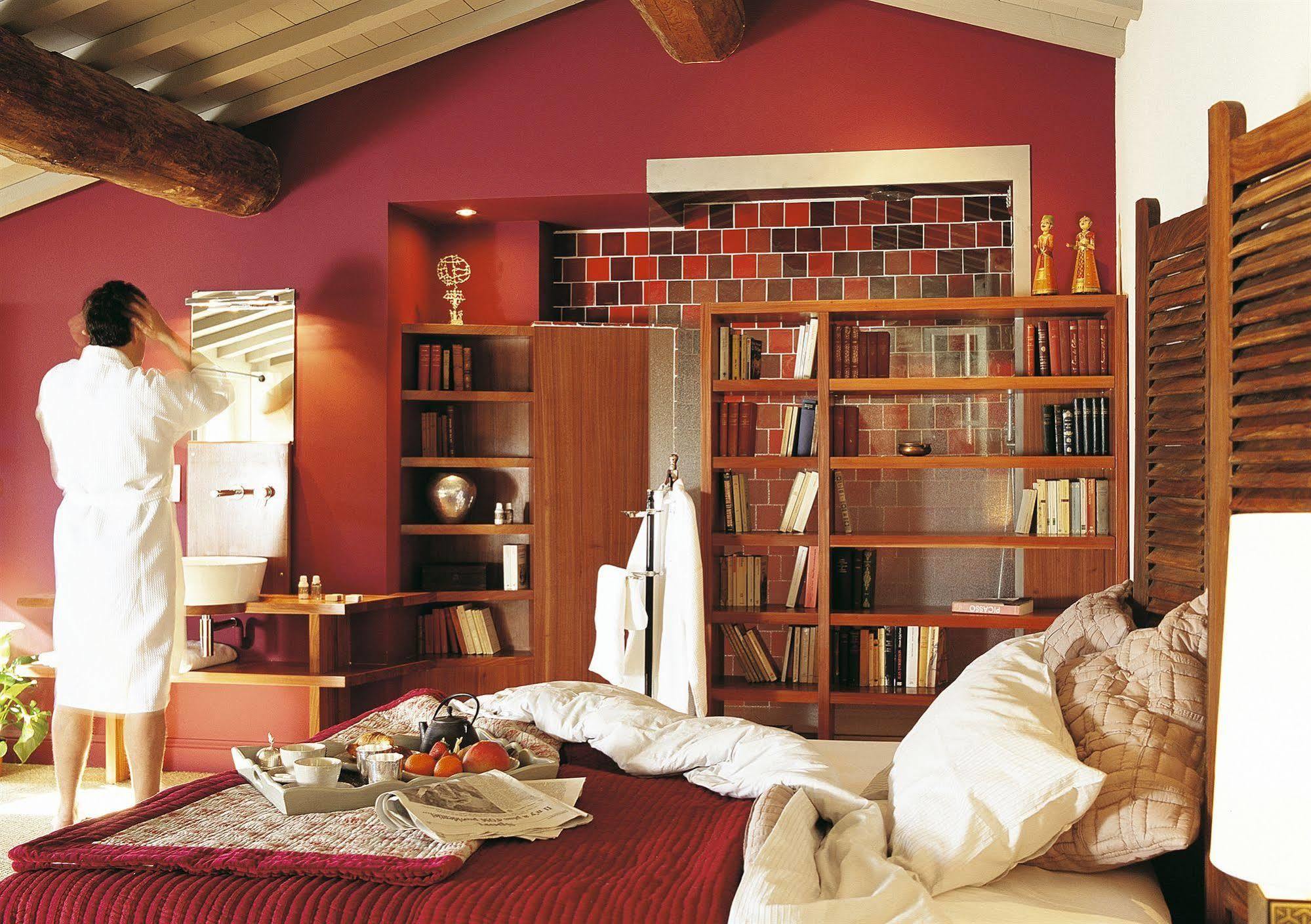La Maison Sur La Sorgue - Esprit De France LʼIsle-sur-la-Sorgue Esterno foto